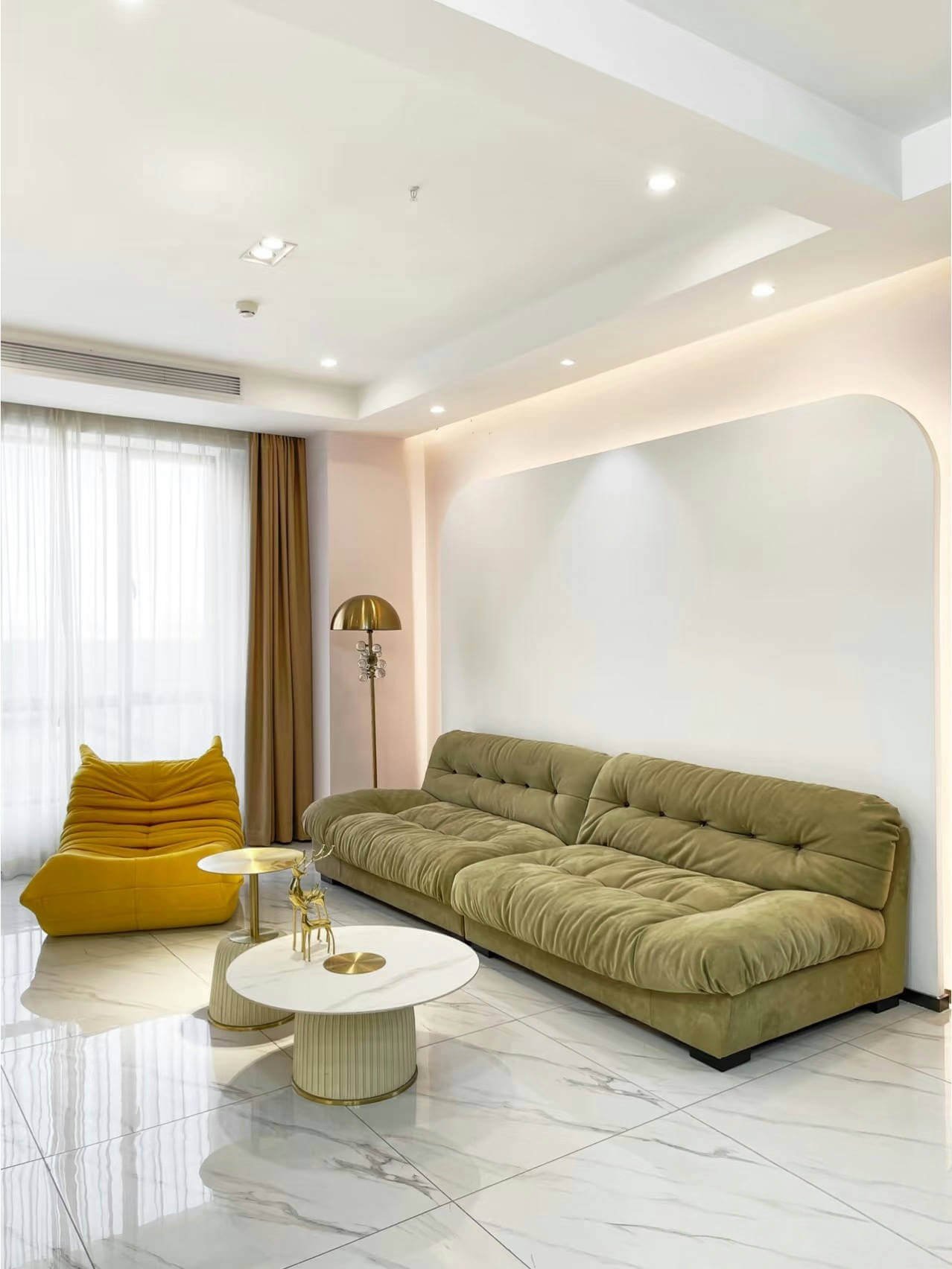 A Fluffy Cloud Sofa: The New “Cute and Comfy” Sensation in the Home Furnishings World!
