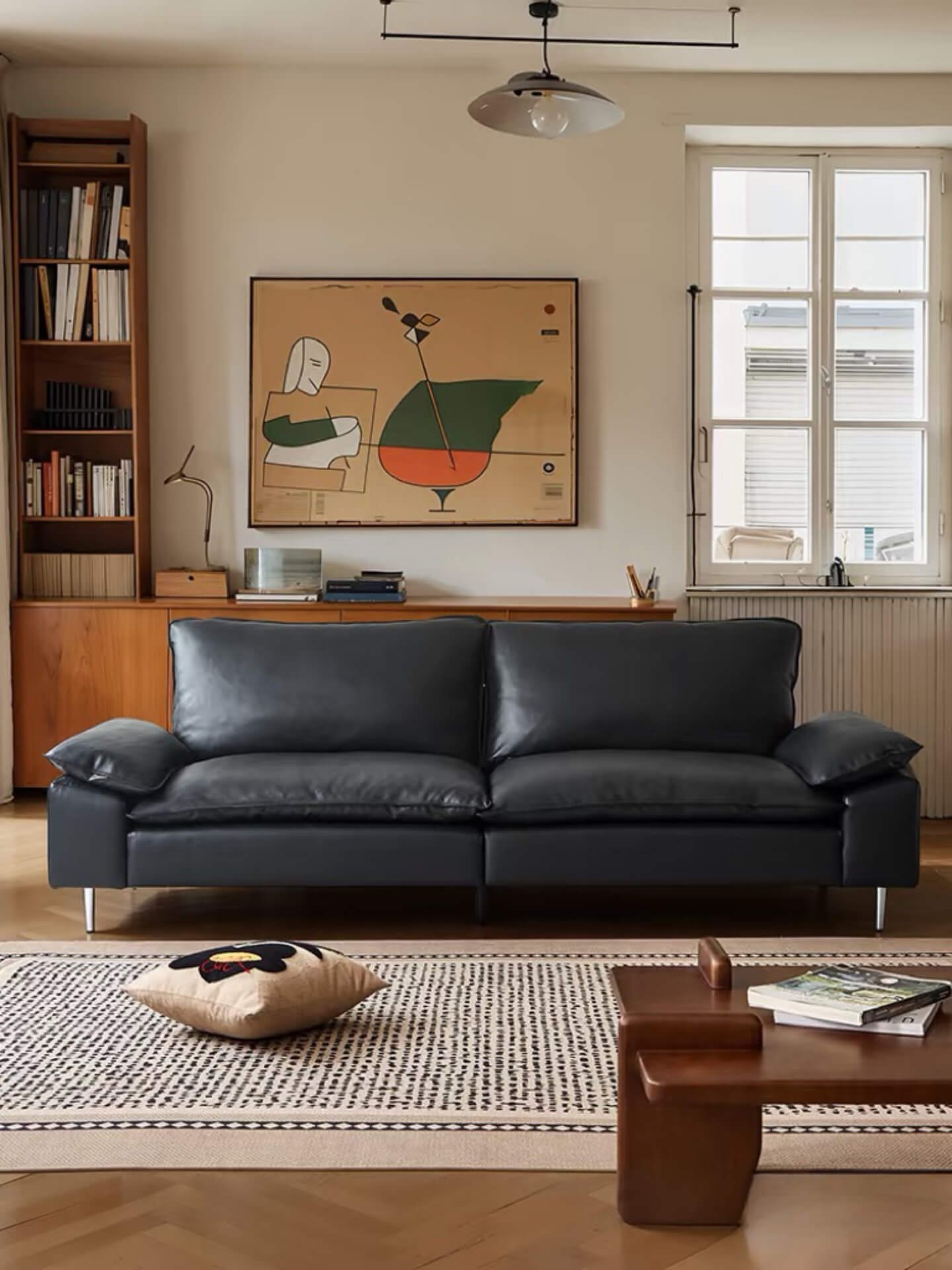 Black Retro Sofa: A Timeless Classic That Never Bores