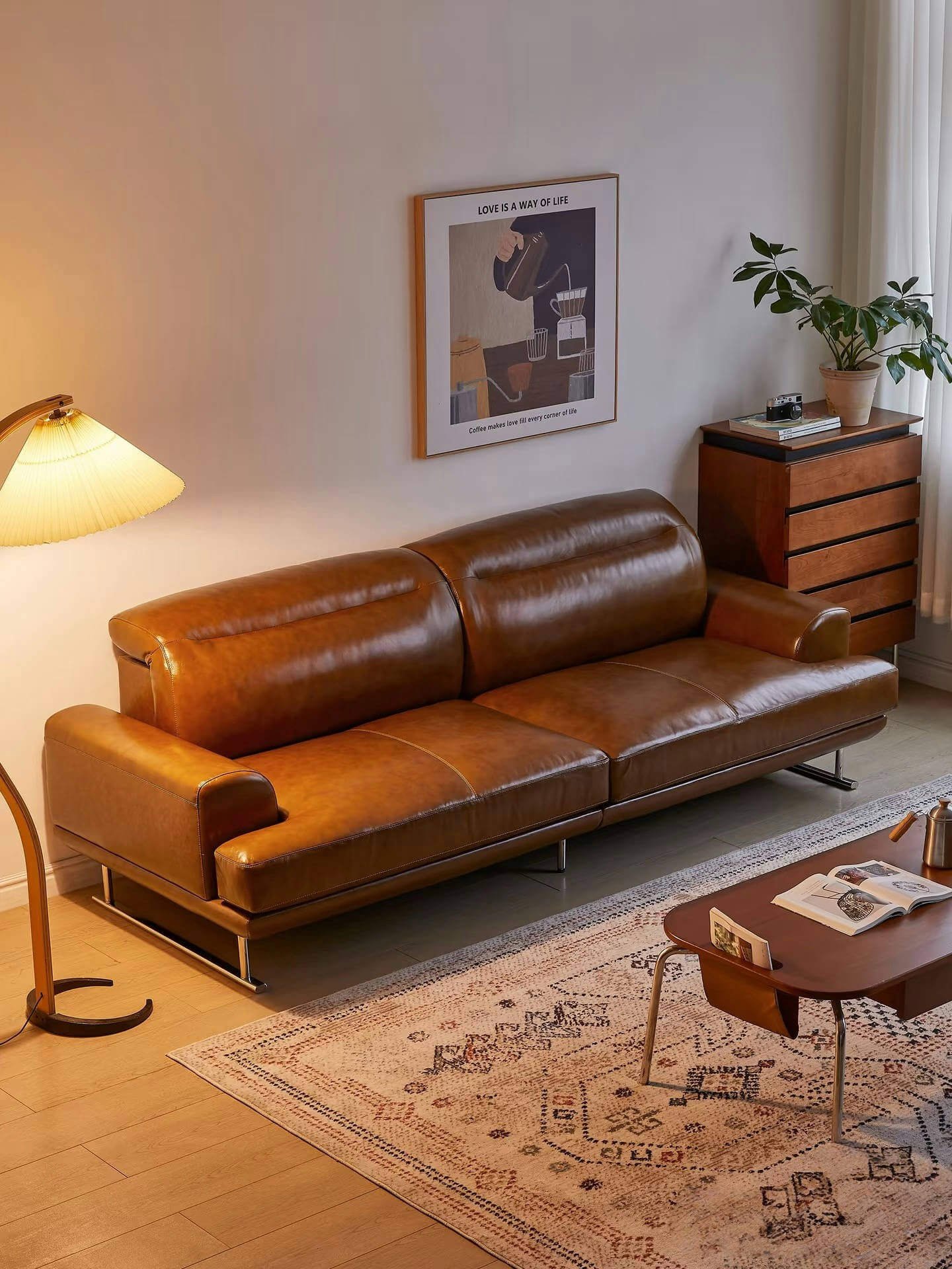 Bauhaus Style Sofa: A Perfect Blend of Minimalism and Functionalism