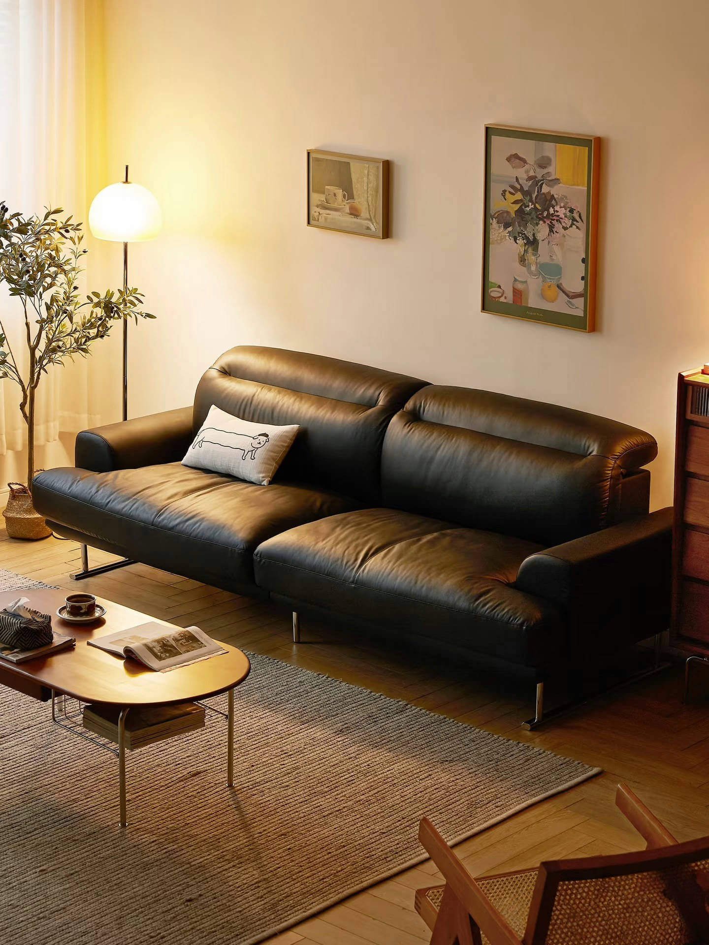 Hisse Sofa: Adjustable Comfort at Its Finest