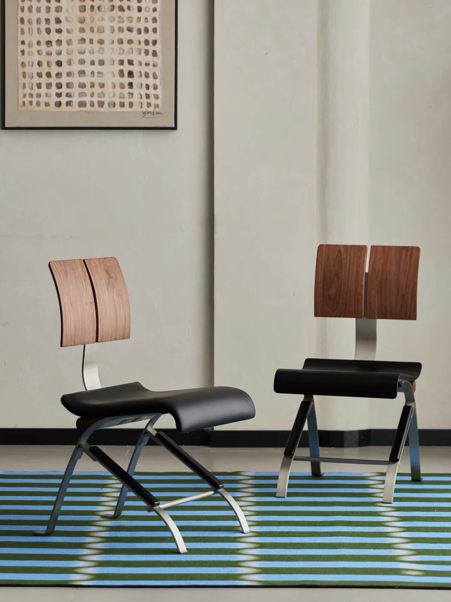 A Dining Chair That Steals the Show: A Mid-Century Modern Bauhaus Masterpiece