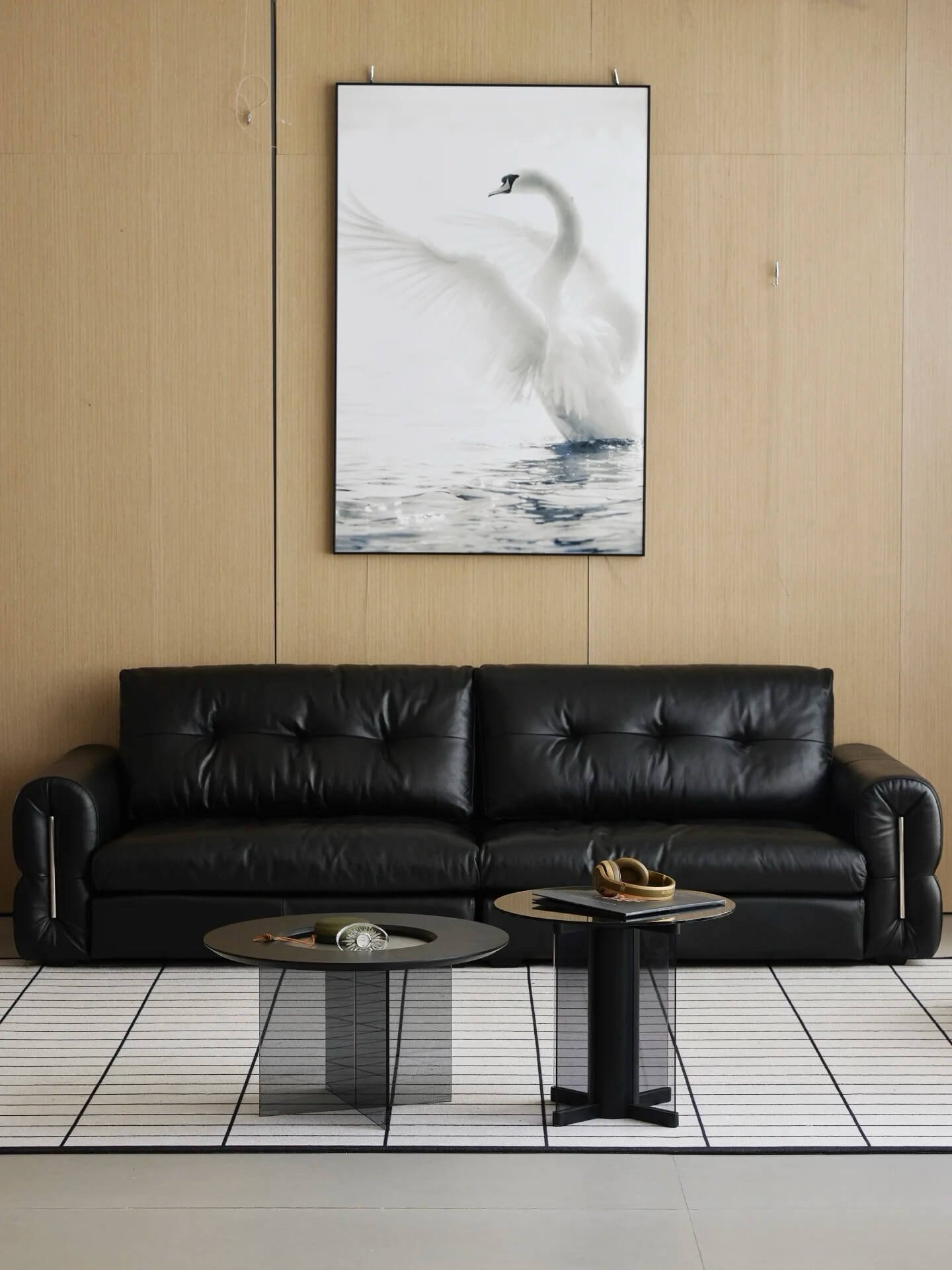 I’d Choose a Black Leather Sofa Again in a Heartbeat: A Decision I Never Regret