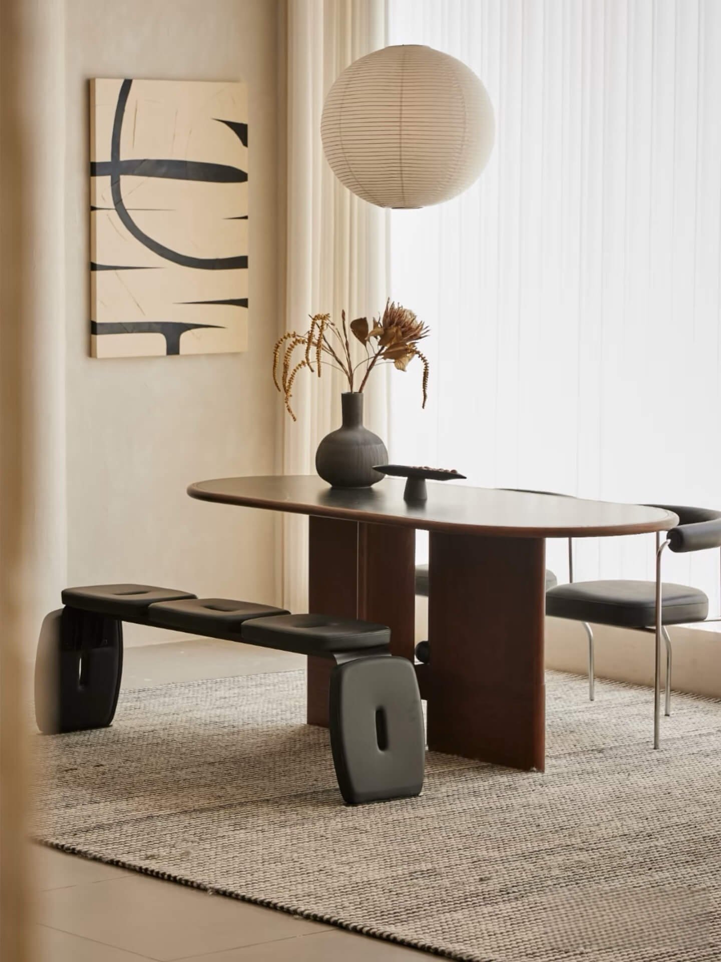 The Elliptical Table: The New Focal Point of Dining Room Aesthetics