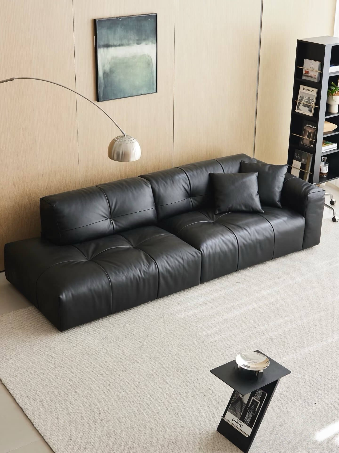 Black Leather Sofa: The Epitome of Minimalist and Stylish Home Design