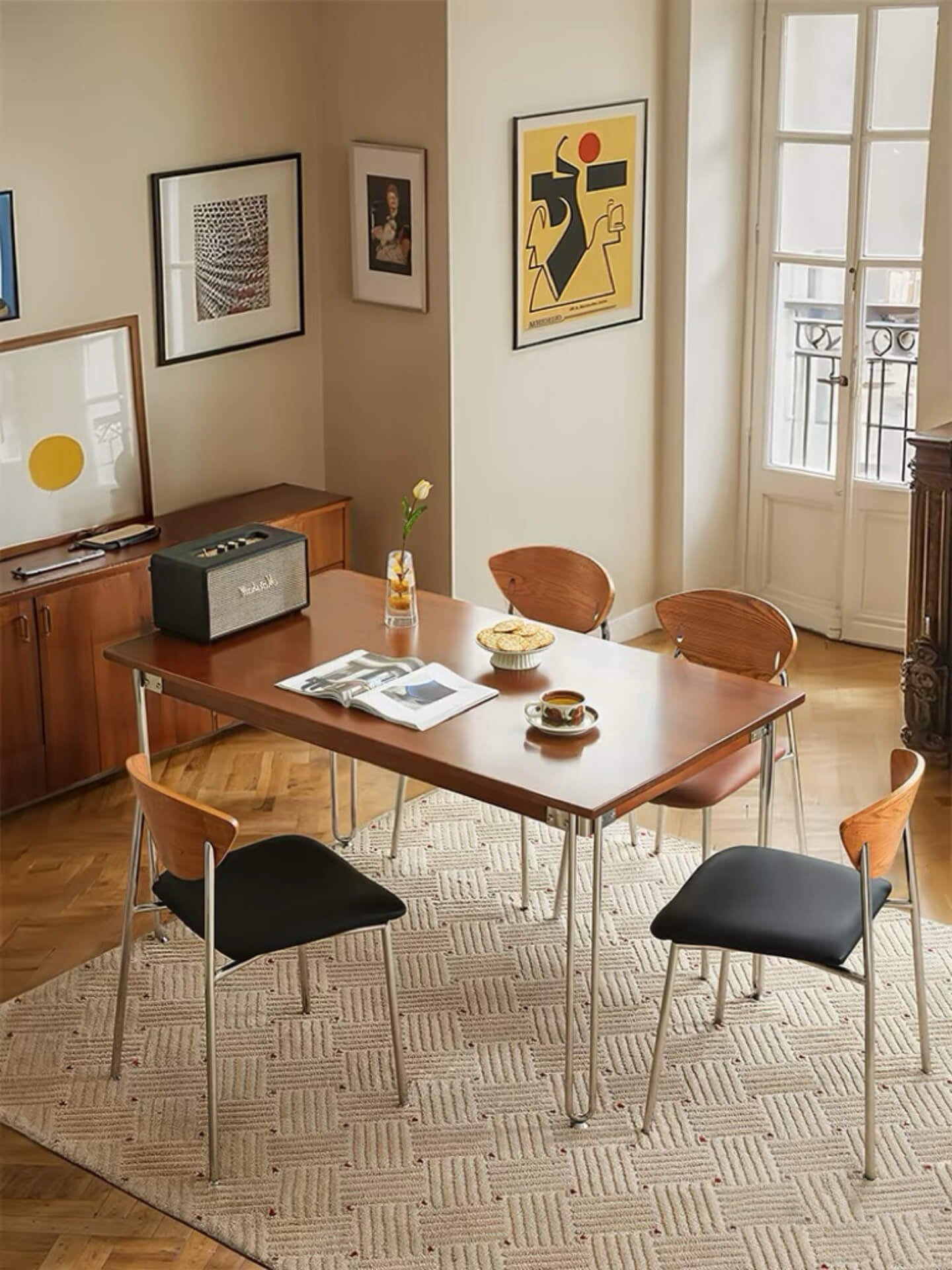 A Mid-Century Table That Travels Through Time
