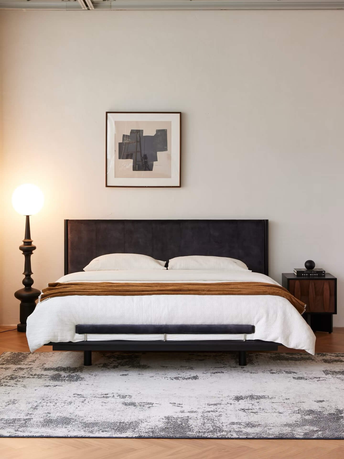 Give the Bedroom Back to Life—and to Romance—— Roma Bed: One Bed, Two Lives