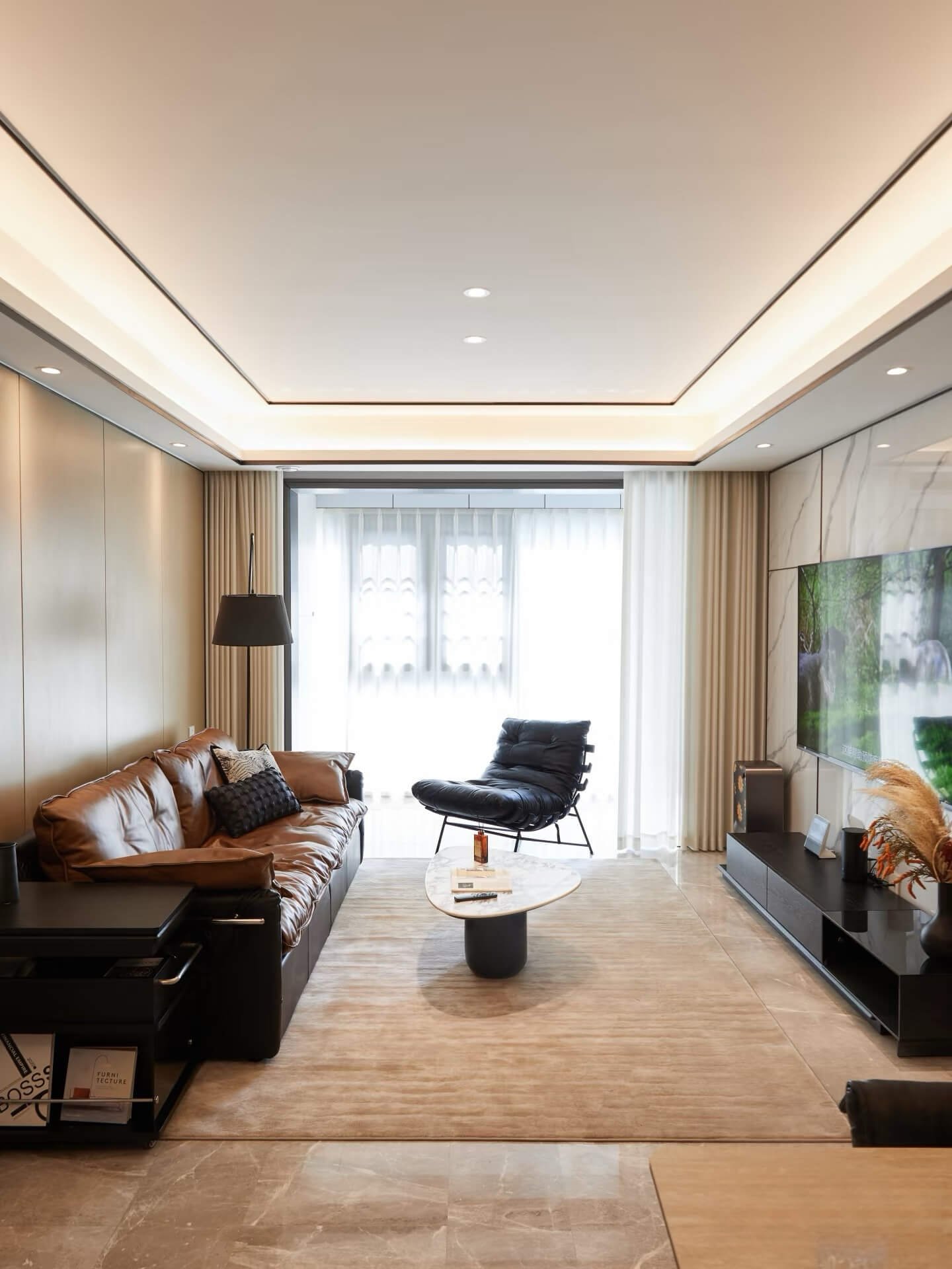 Subtractive Design: A Living Room That Grows On You